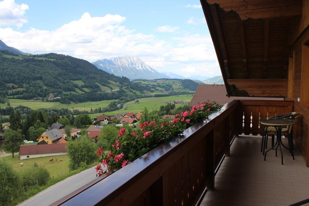 Landhaus Stocker Apartment Pruggern